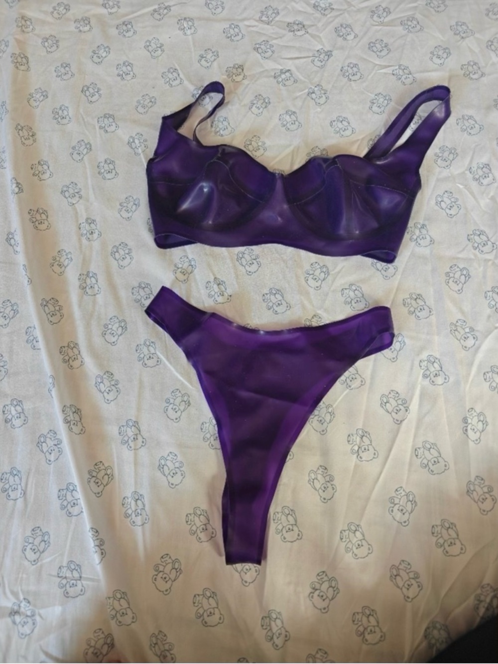 Libidex Purple Latex Bra And Thong Set XS